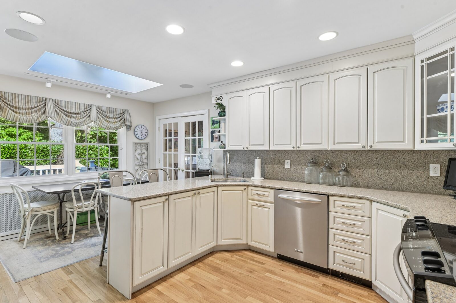 11-web-or-mls-Vanad Dr-S0108-015 11-web-or-mls-Vanad Dr-S0108-015