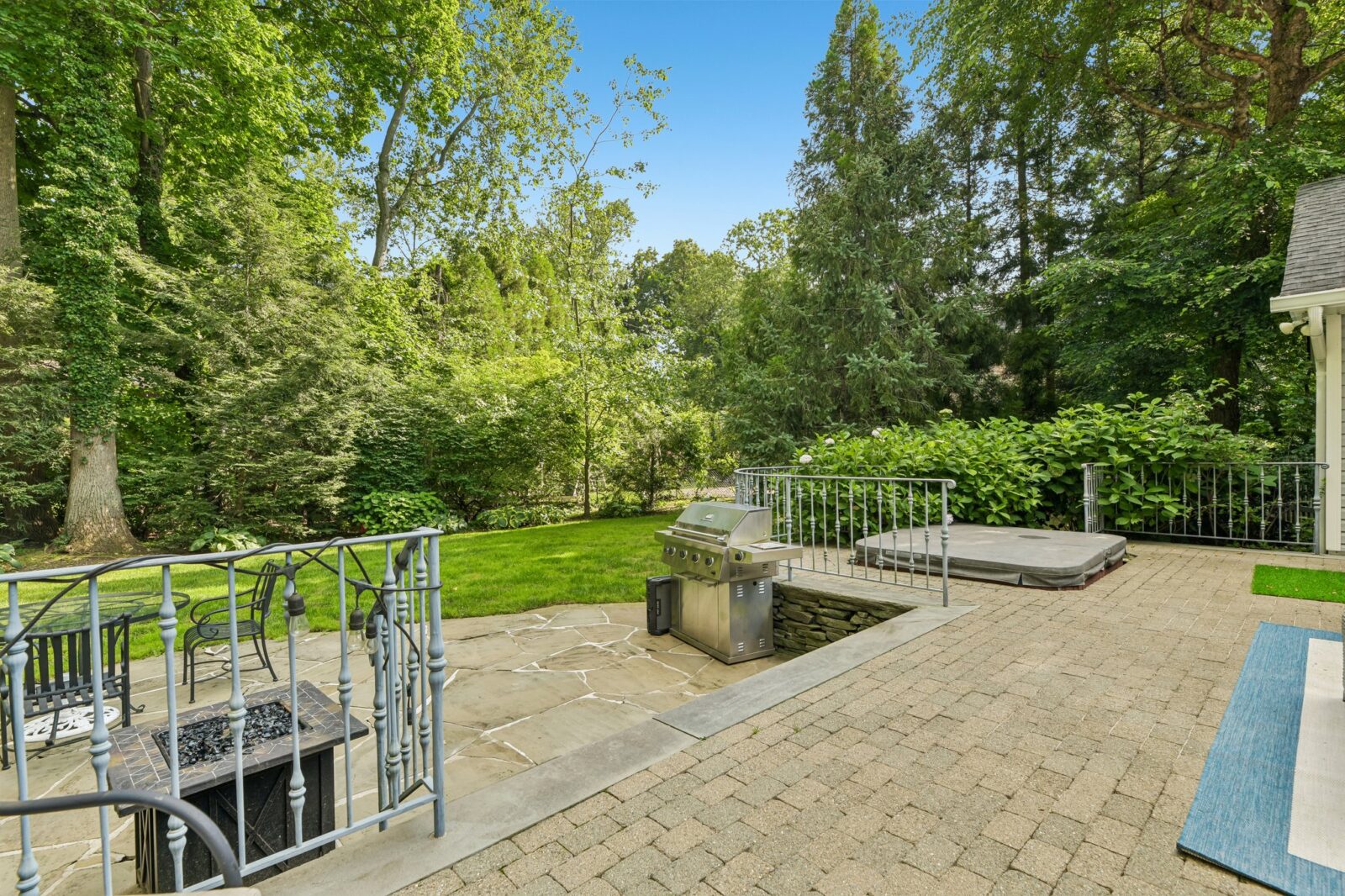 38-web-or-mls-Vanad Dr-S0108-047 38-web-or-mls-Vanad Dr-S0108-047